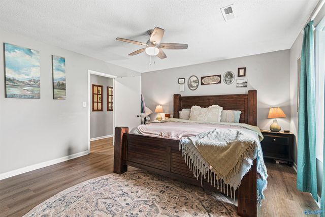 11 Ellis Private Drive, Hartselle, AL 35640
