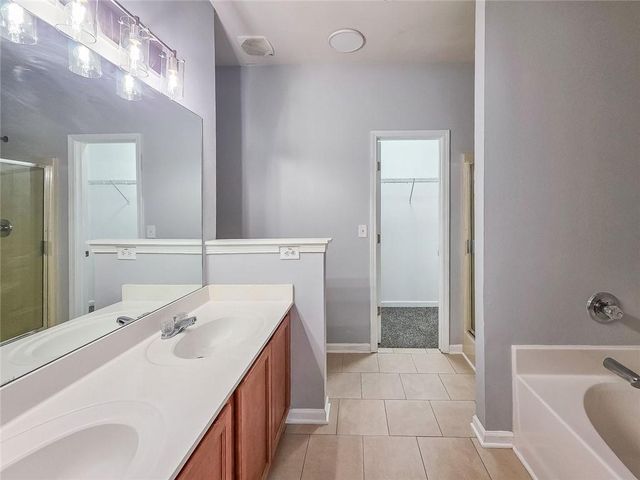 133 Wellbrook NE Court, Conyers, GA 30012