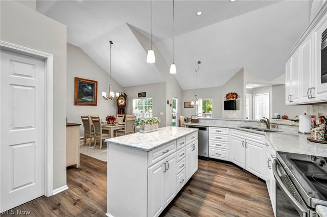 5304 Lake Forest Reserve Lane, Brunswick, OH 44212