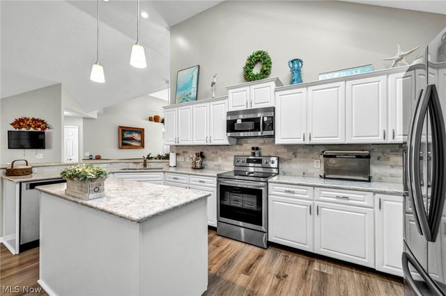 5304 Lake Forest Reserve Lane, Brunswick, OH 44212