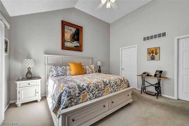 5304 Lake Forest Reserve Lane, Brunswick, OH 44212