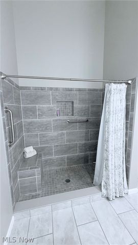 5304 Lake Forest Reserve Lane, Brunswick, OH 44212