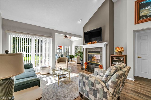 5304 Lake Forest Reserve Lane, Brunswick, OH 44212