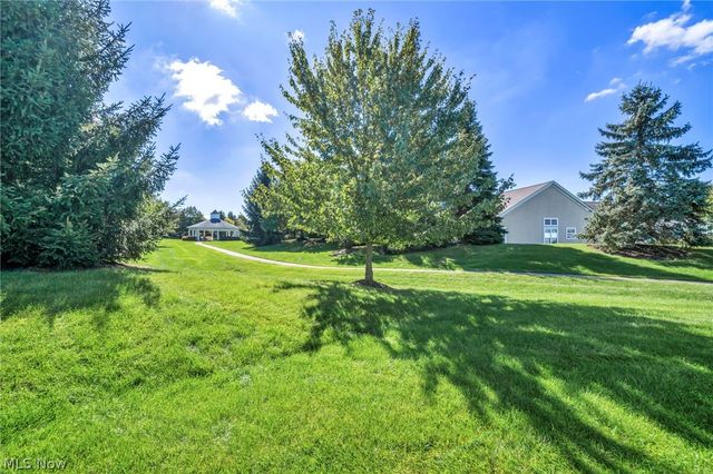 5304 Lake Forest Reserve Lane, Brunswick, OH 44212
