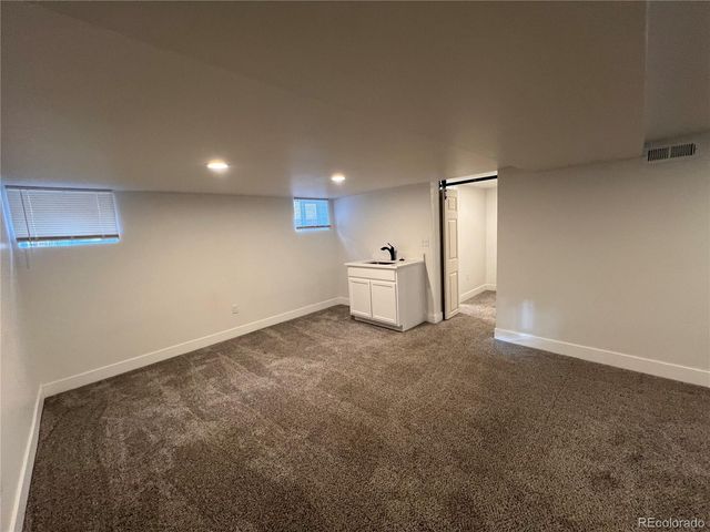 1572 Garfield Street, Denver, CO 80206