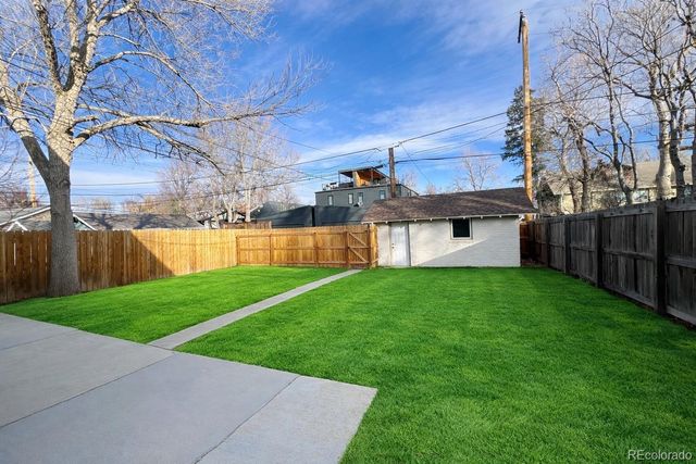 1572 Garfield Street, Denver, CO 80206