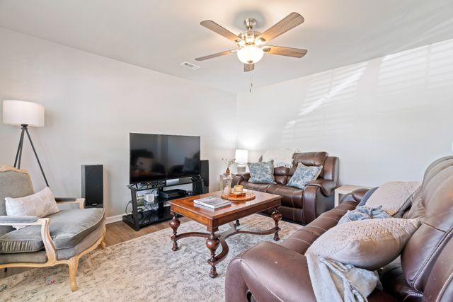 226 Treutland Ave, Nashville, TN 37207