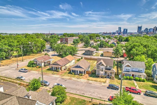 226 Treutland Ave, Nashville, TN 37207