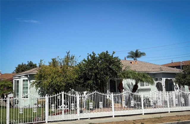 3929 E 56th Street, Maywood, CA 90270