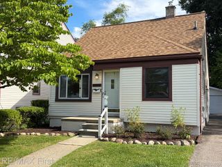 25028 Midland, Redford Charter Township, MI 48239