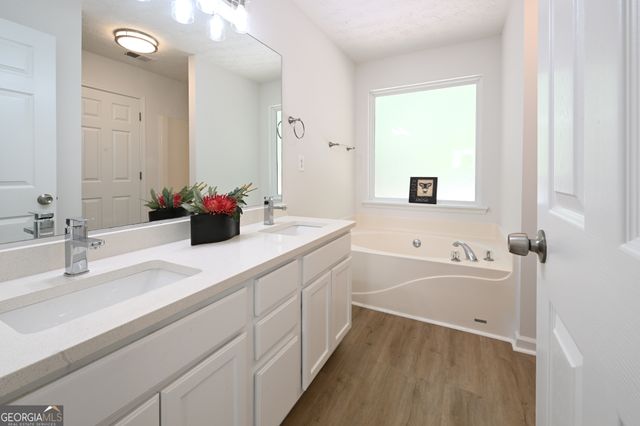 165 Towler Shoals Drive, Loganville, GA 30052