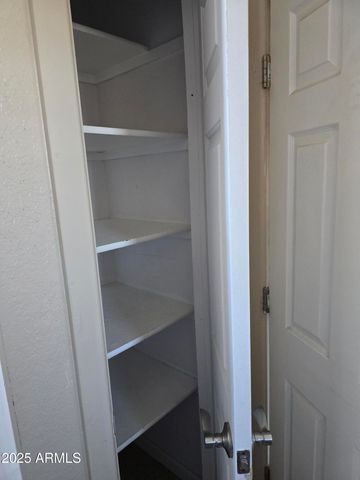 240 E OAK Street, Huachuca City, AZ 85616