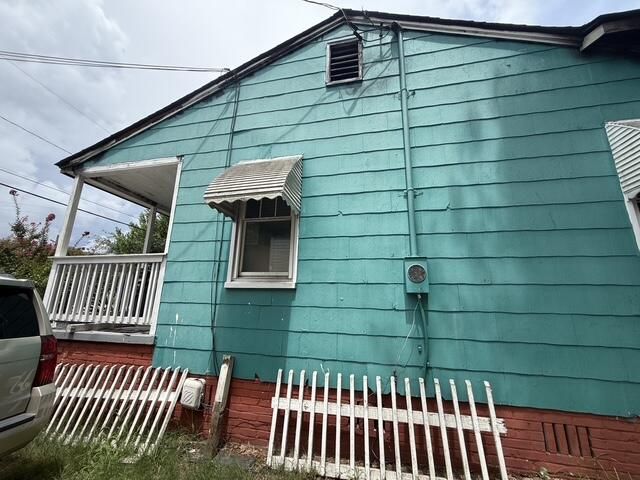 2347 Cambridge Avenue, North Charleston, SC 29405