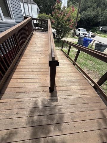 2347 Cambridge Avenue, North Charleston, SC 29405