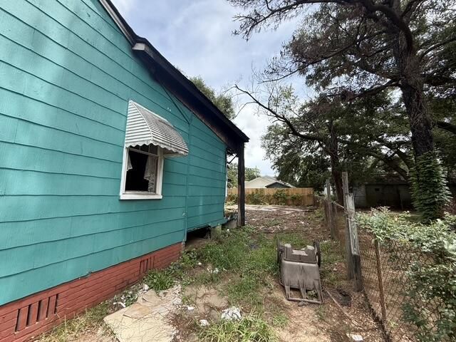 2347 Cambridge Avenue, North Charleston, SC 29405