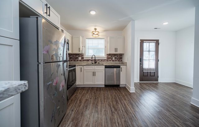 180 Nichols Dr, Woodbury, TN 37190