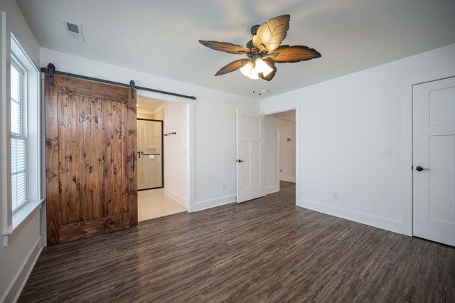 180 Nichols Dr, Woodbury, TN 37190