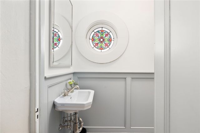 89 Gibbs Avenue, Newport, RI 02840