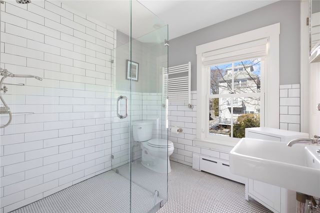 89 Gibbs Avenue, Newport, RI 02840