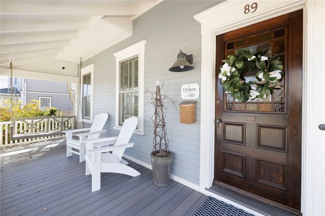 89 Gibbs Avenue, Newport, RI 02840