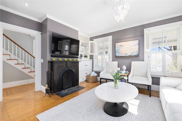 89 Gibbs Avenue, Newport, RI 02840