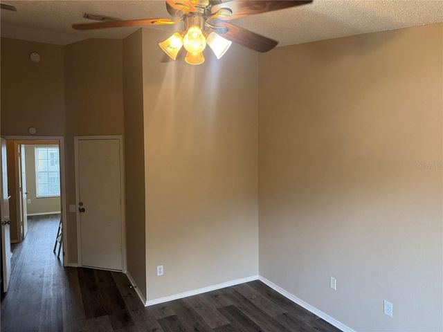 30059 GRANDA HILLS COURT, Wesley Chapel, FL 33543