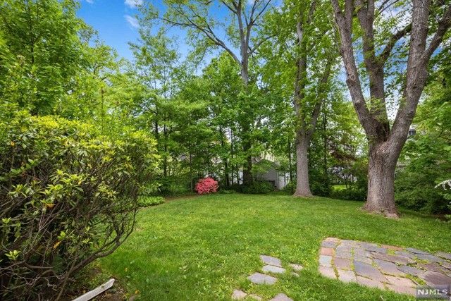 117 Van Buren Avenue, Teaneck, NJ 07666