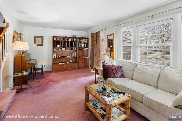 117 Van Buren Avenue, Teaneck, NJ 07666