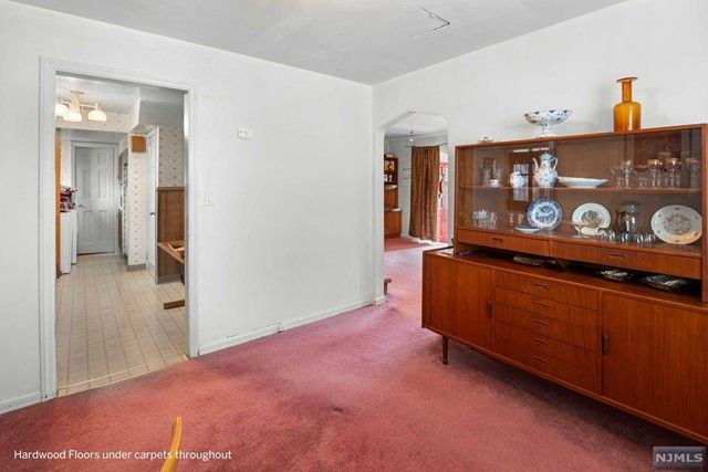117 Van Buren Avenue, Teaneck, NJ 07666