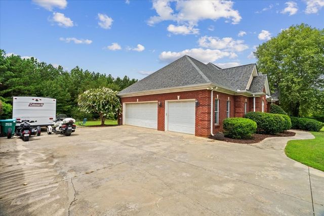 758 Central Way, Chatsworth, GA 30705