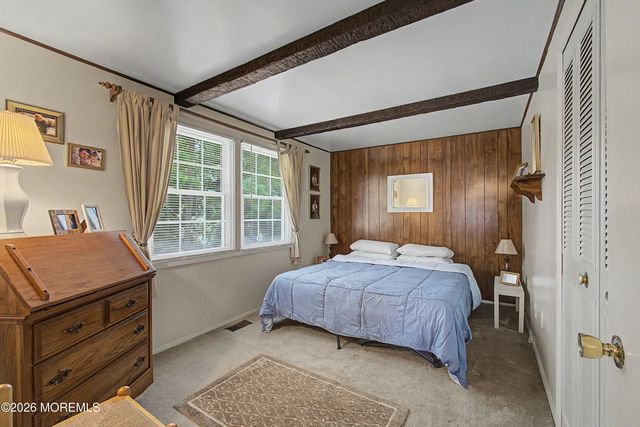 14 Mcintosh Lane, Manalapan, NJ 07726