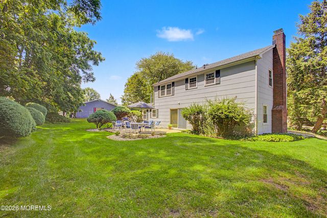 14 Mcintosh Lane, Manalapan, NJ 07726