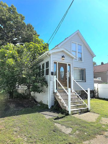 1009 E 4TH Street, Erie, PA 16507