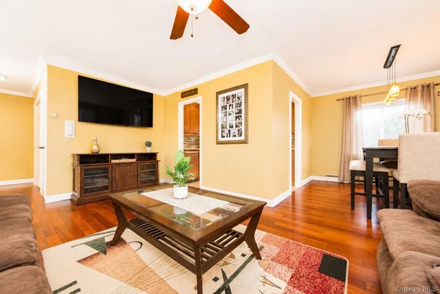 838 Pelhamdale Avenue 2H, New Rochelle, NY 10801