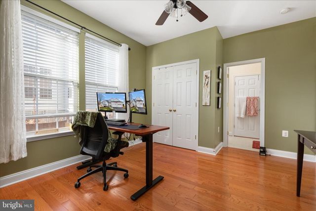 138 BARKSDALE DR, Charles Town, WV 25414