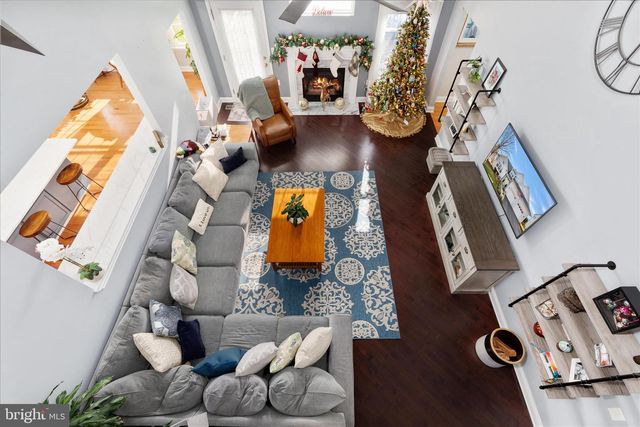 138 BARKSDALE DR, Charles Town, WV 25414