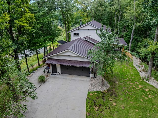 7373 Thornapple Dales Drive, Alto, MI 49302