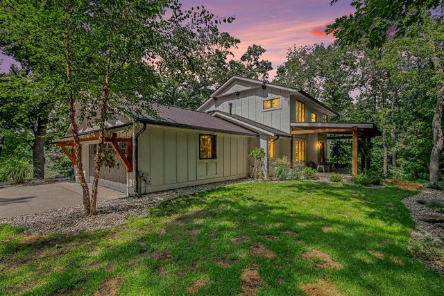 7373 Thornapple Dales Drive, Alto, MI 49302
