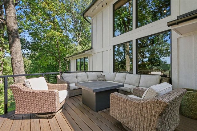 7373 Thornapple Dales Drive, Alto, MI 49302