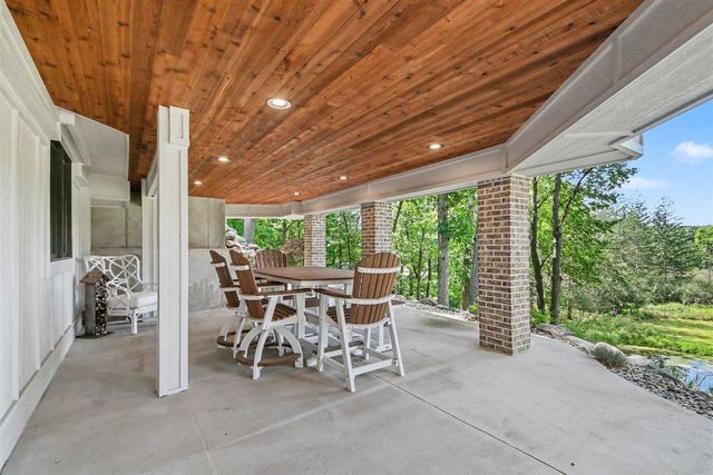 7373 Thornapple Dales Drive, Alto, MI 49302