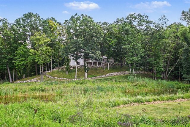 7373 Thornapple Dales Drive, Alto, MI 49302