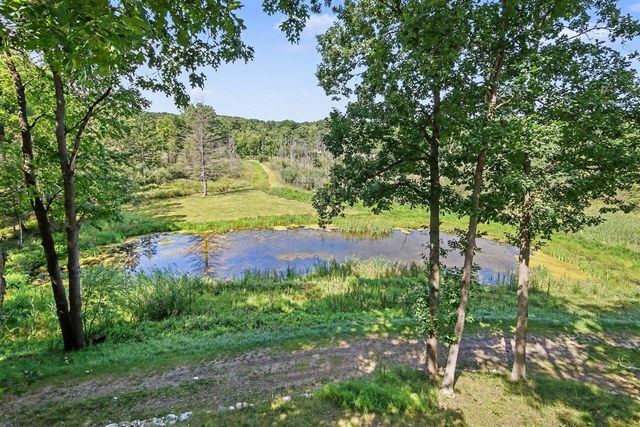 7373 Thornapple Dales Drive, Alto, MI 49302