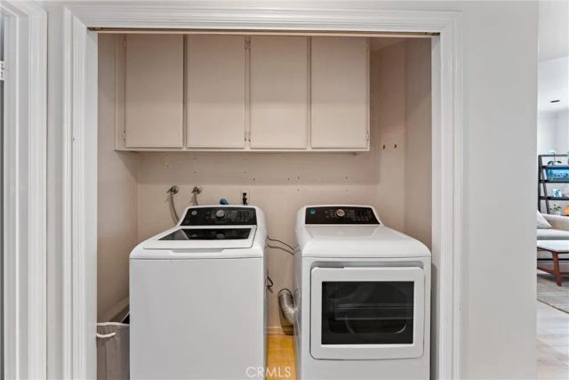 1340 Glenwood Road 28, Glendale, CA 91201