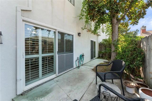 1340 Glenwood Road 28, Glendale, CA 91201