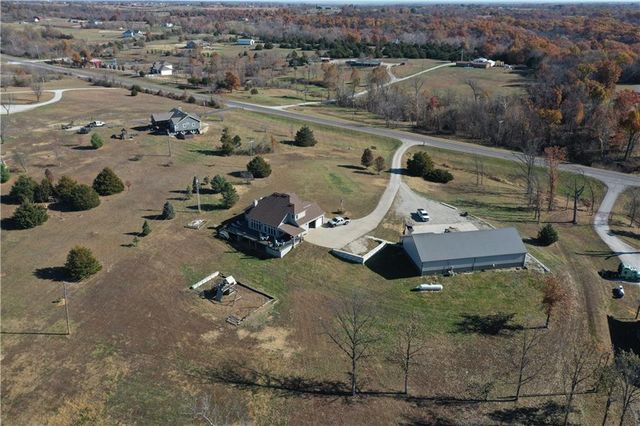 18494 Linwood Road, Linwood, KS 66052