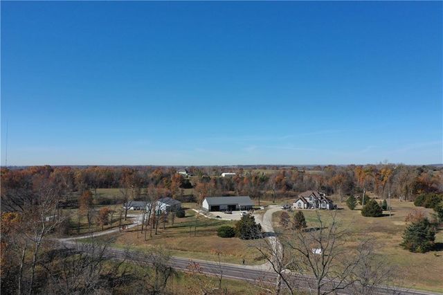 18494 Linwood Road, Linwood, KS 66052