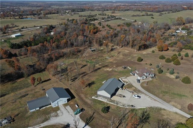 18494 Linwood Road, Linwood, KS 66052