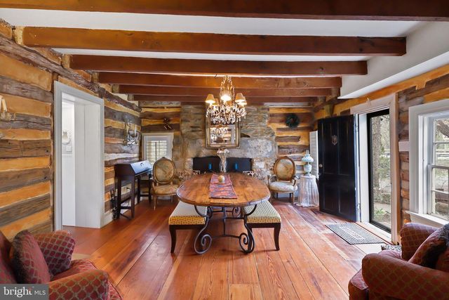 37275 CHARLES TOWN PIKE, Hillsboro, VA 20132