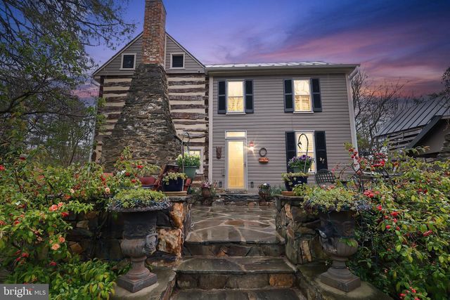 37275 CHARLES TOWN PIKE, Hillsboro, VA 20132