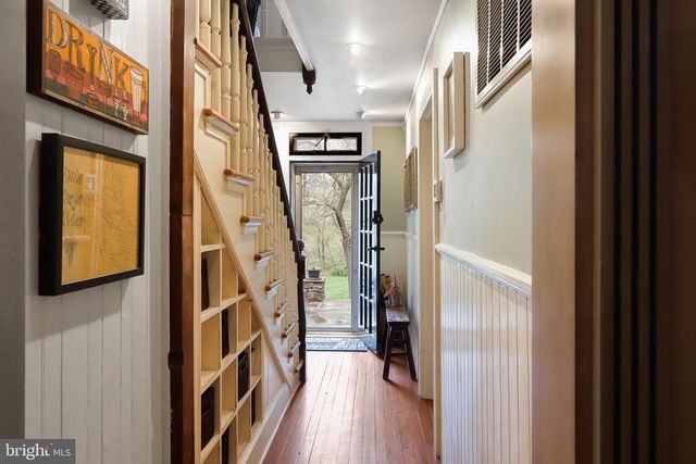 37275 CHARLES TOWN PIKE, Hillsboro, VA 20132